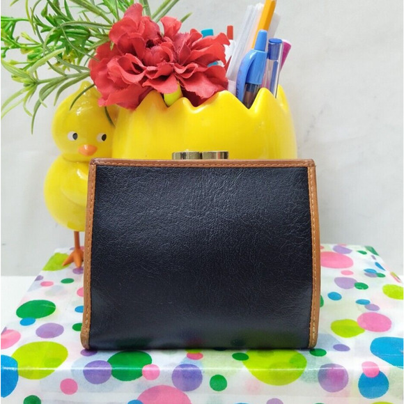 Saint Borse Black Leather Kisslock Framed Credit Card ID Window Bifold Wallet - Picture 3 of 15